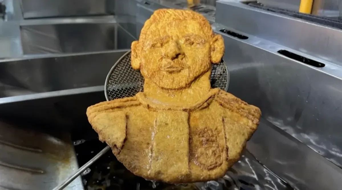 Argentina Fans Honor Messi with Unique Schnitzel Tribute Ahead of Retirement