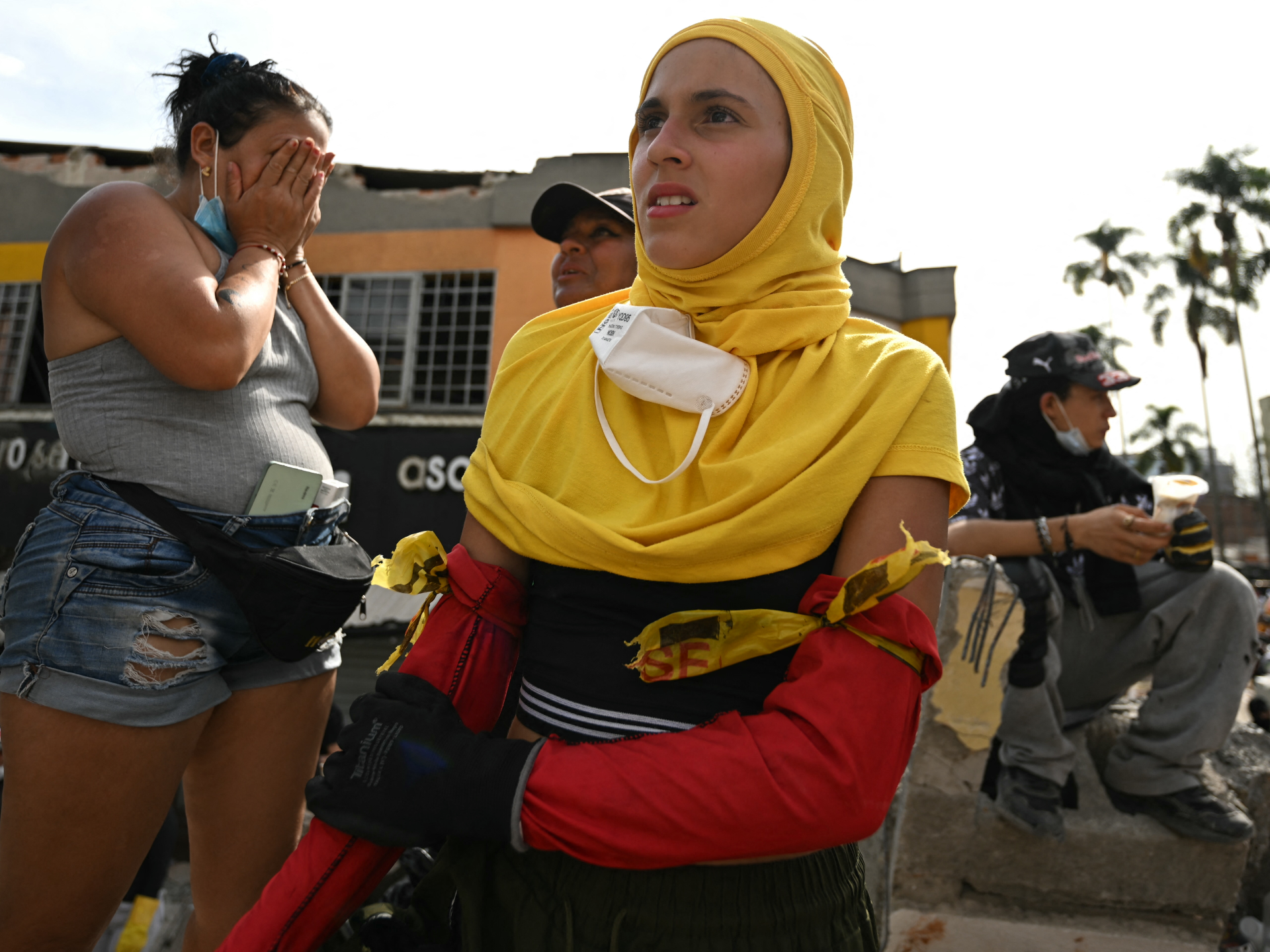 Colombia Grapples with Aftermath of Powerful Earthquake as Search Efforts Intensify