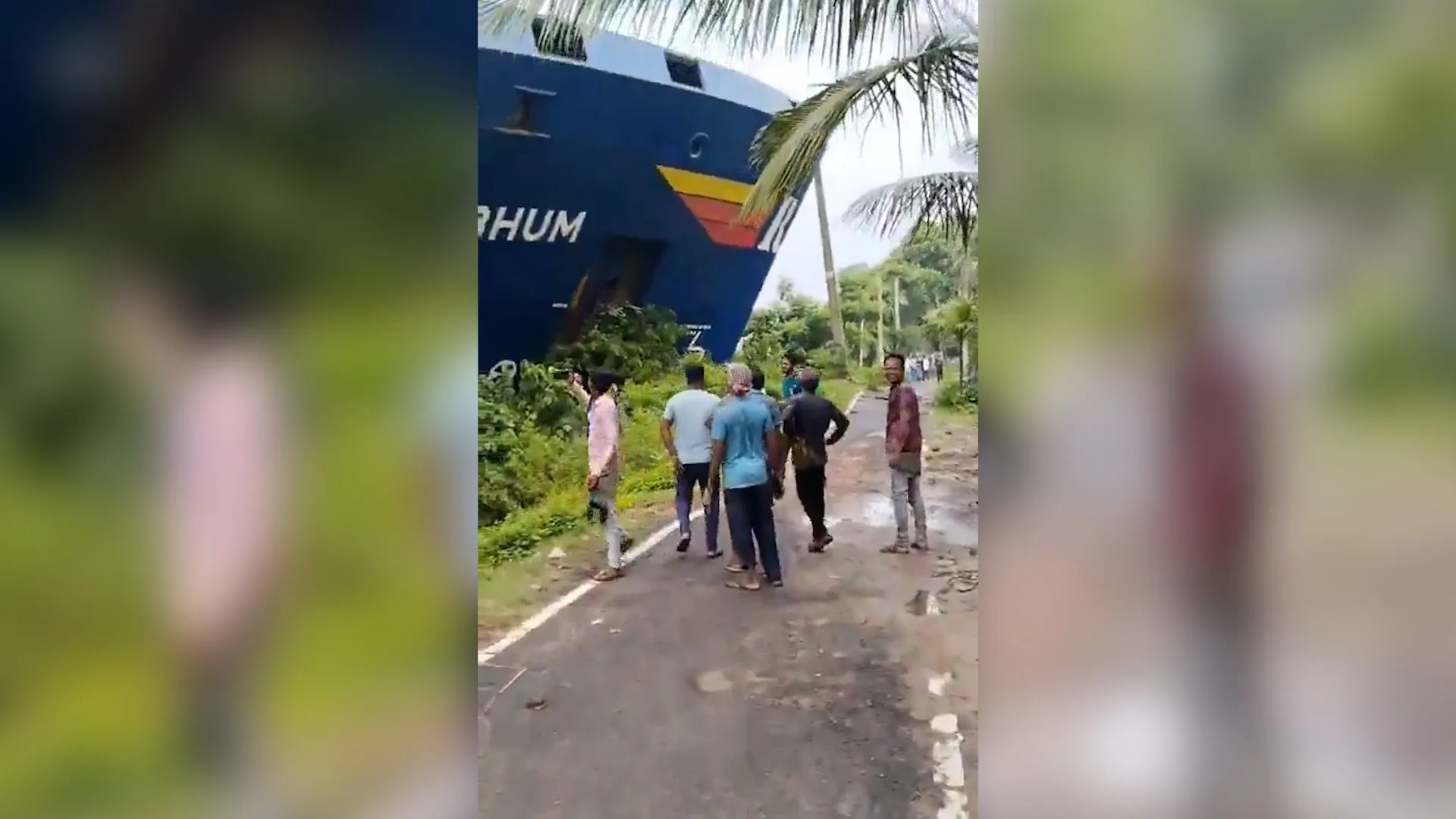 Container Vessel Collides with Hooghly Riverbank En Route to Kolkata Port