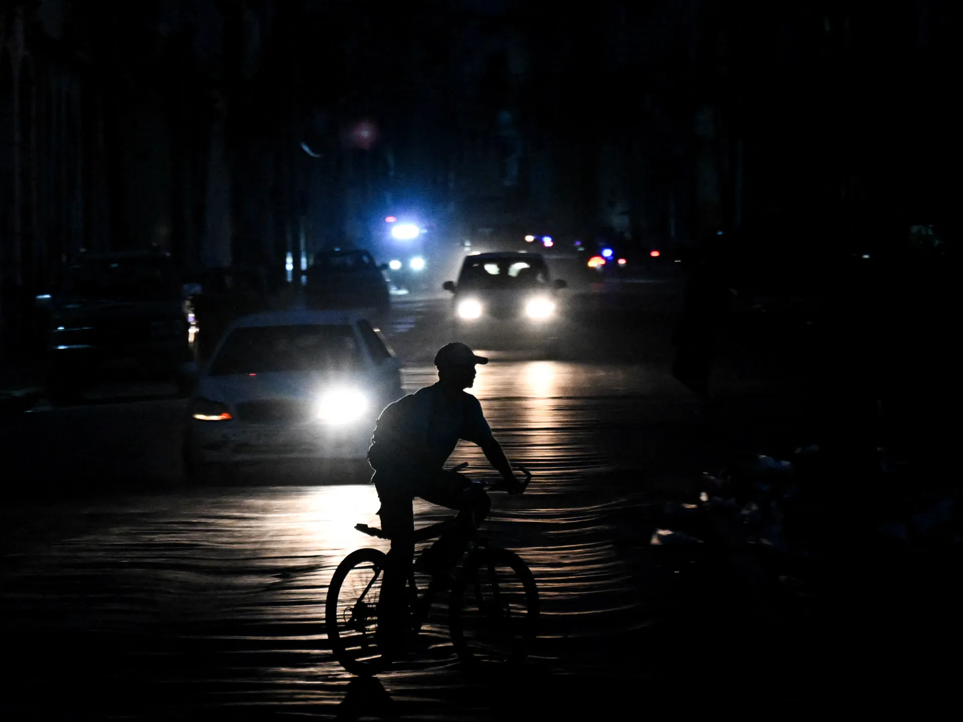 Cuba Faces Widespread Blackout Amid Grid Failure