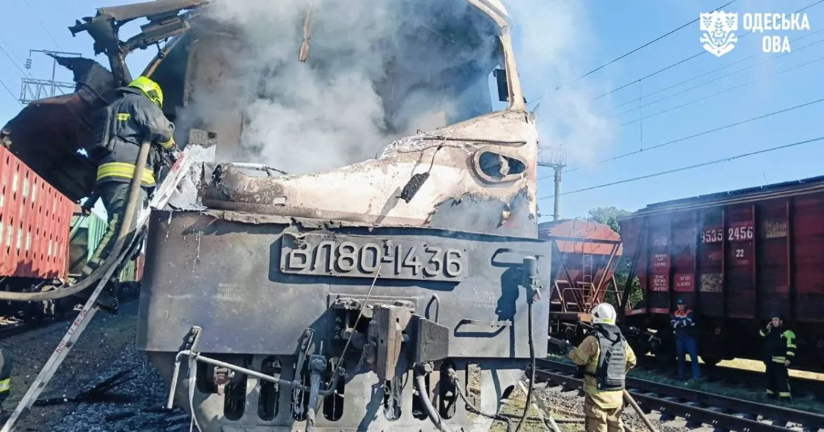 Escalating Tensions: Russia and Ukraine Exchange Strikes on Critical Infrastructure