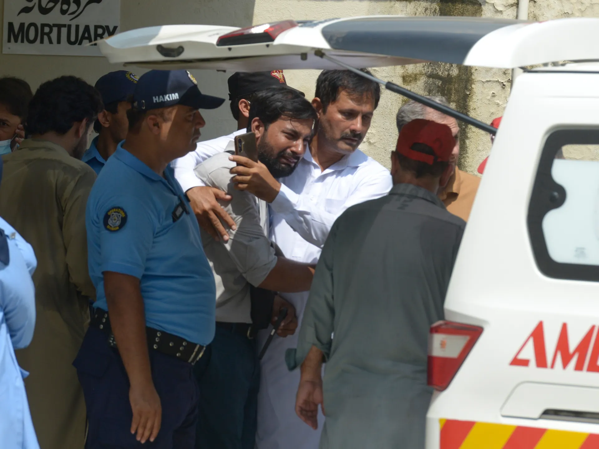 Pakistan Hospital Fire Kills 14 Newborns, Sparks Outcry