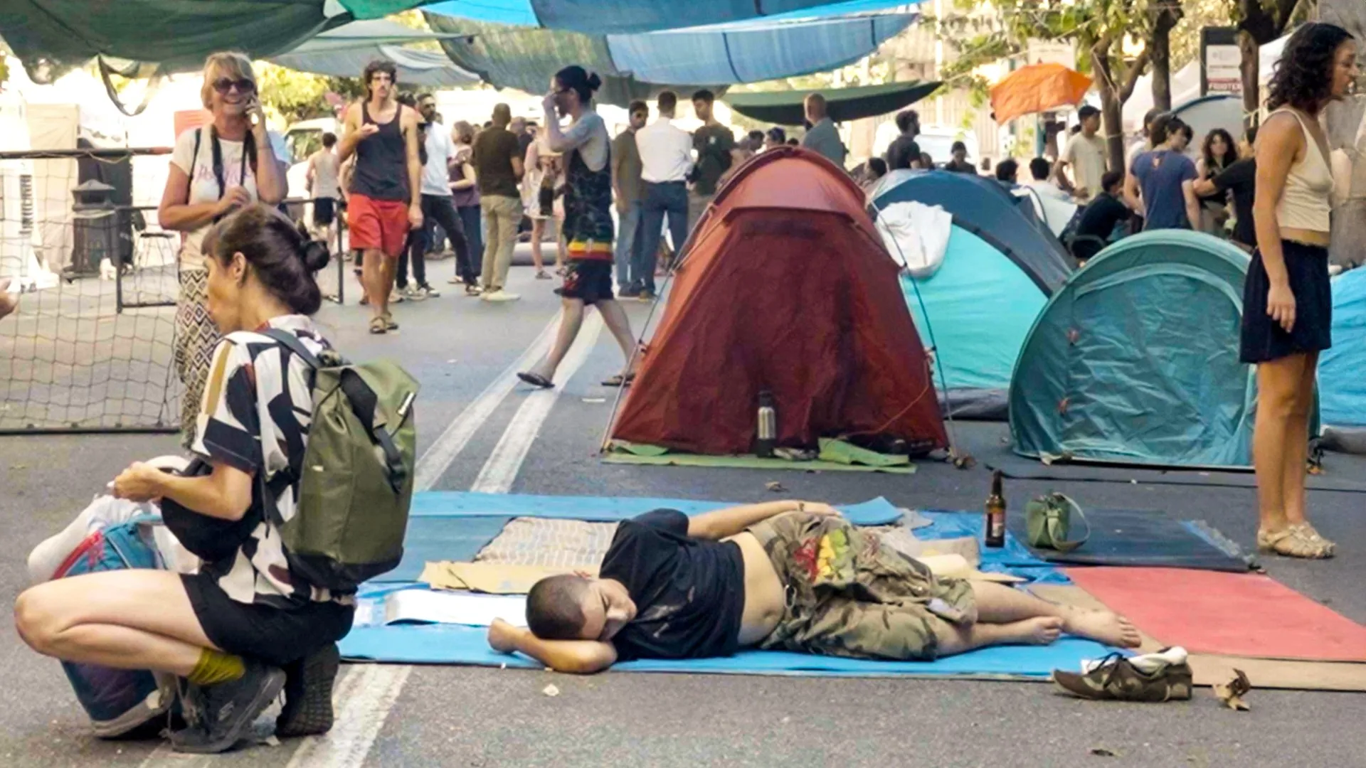 Rome Eviction Leaves Hundreds Homeless Amidst Heatwave and Crackdown on Occupied Buildings
