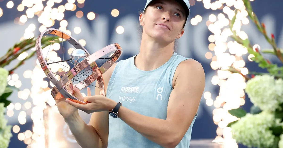 Swiatek Claims Canadian Open Title, Eyes US Open Momentum