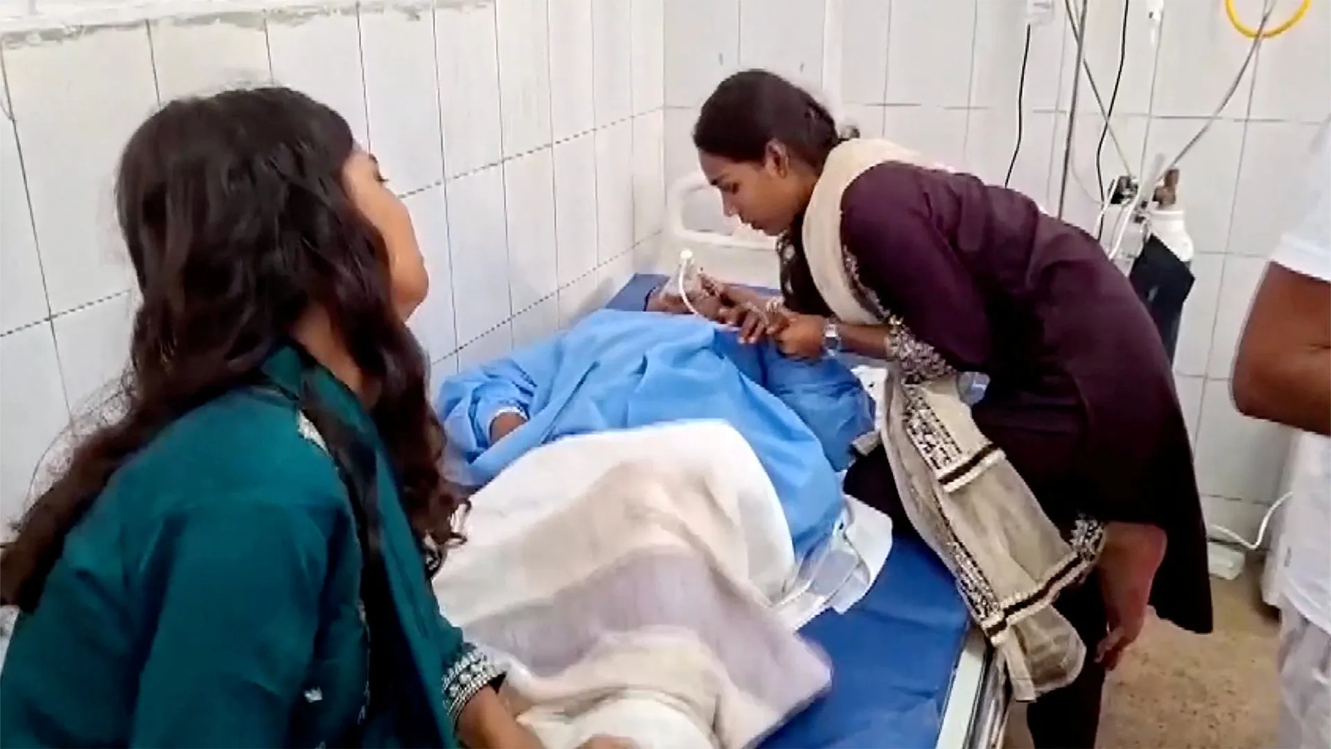 Tragedy Strikes Bihar Temple: Seven Dead in Stampede During Holy Observances