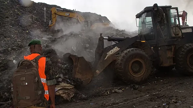 Guinea holds mass funeral for 36 victims of Conakry landfill collapse